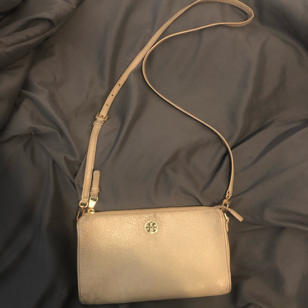 Tory Burch Robinson Wallet on Chain Crossbody Bag